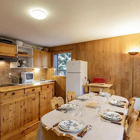 Montana 3br Argentière Base + Parking + View For 6 - Happy